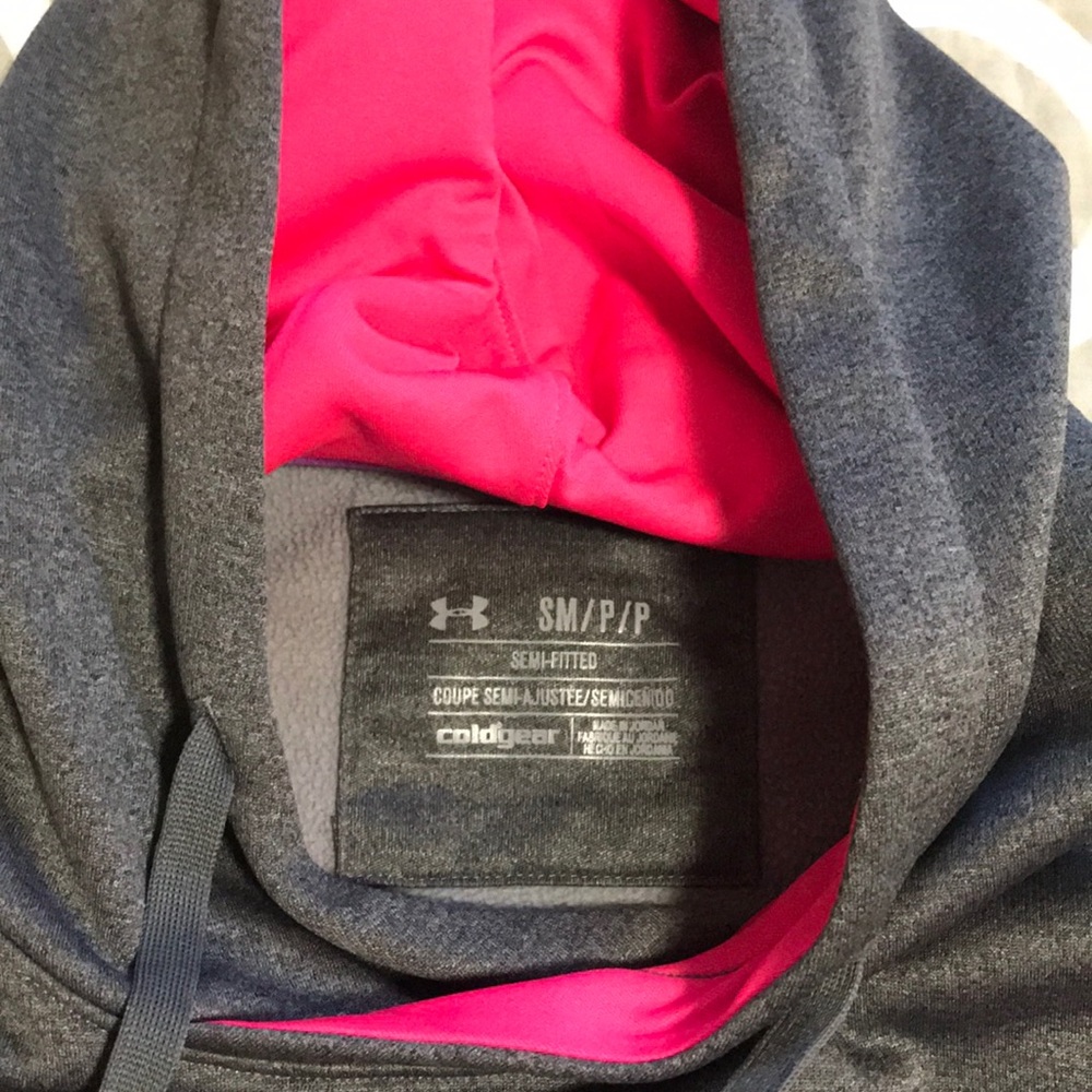 UNDER ARMOR HOODIE - Picture 4 of 4